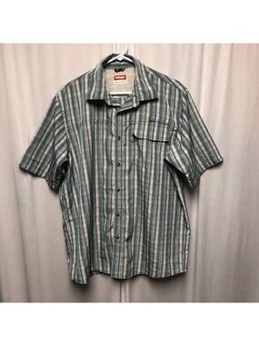 Wrangler Shirt Mens Size Large Premium Quality Blue Plaid Short Sleeve Button Up